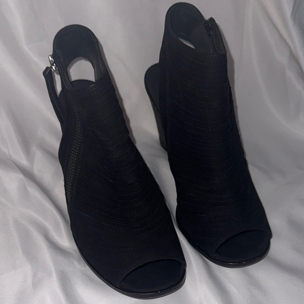 Paul Green Black Peep-Toe Heels